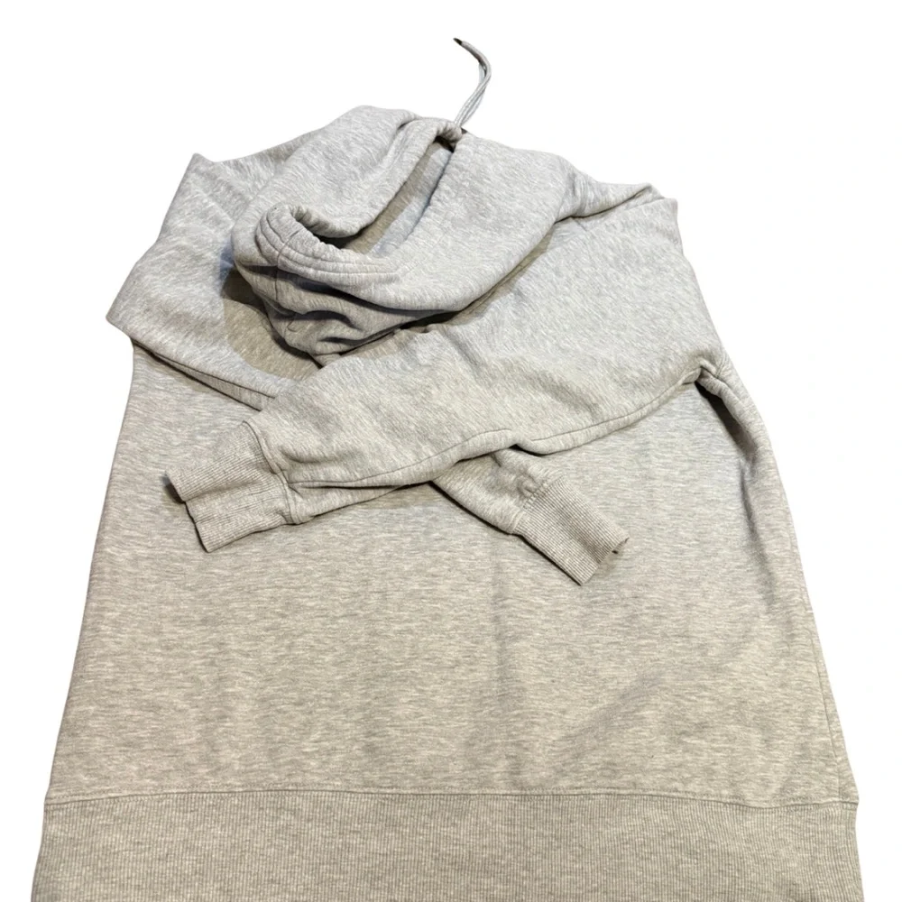The North Face Gray Hoodie‎ Sweatshirt Women’s Medium Drawstring Cotton Blend